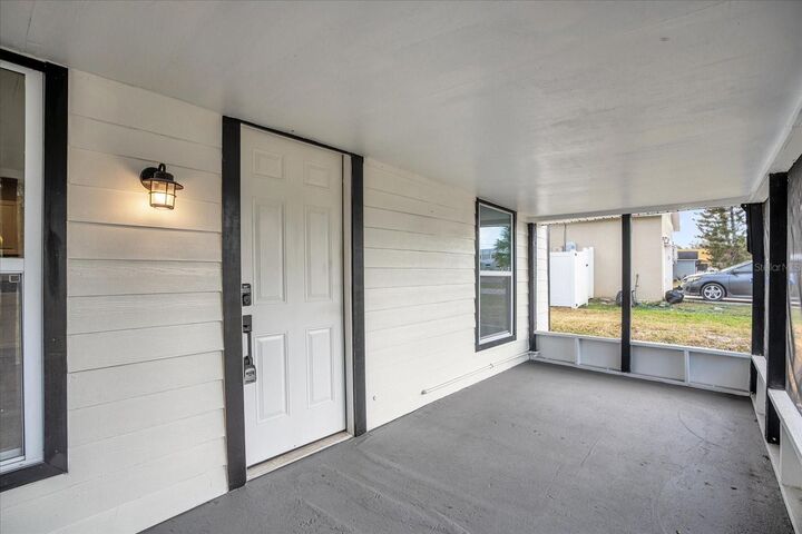 Property Photo:  515 9th Street  FL 34787 