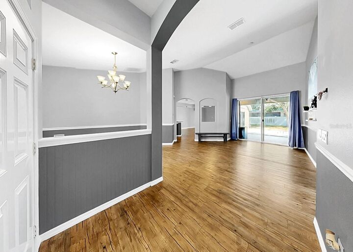 Property Photo: 13906 Collier Rock Place FL 33579