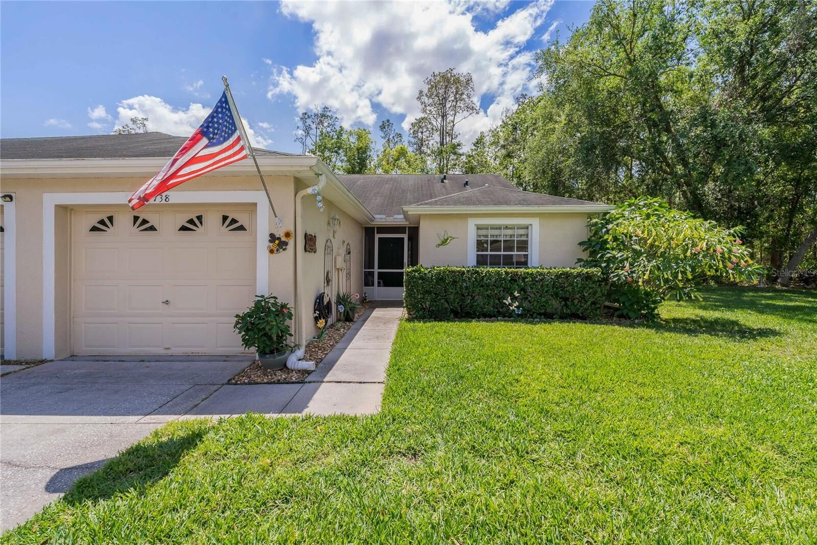 Property Photo: 34738 Double Eagle Court FL 33541