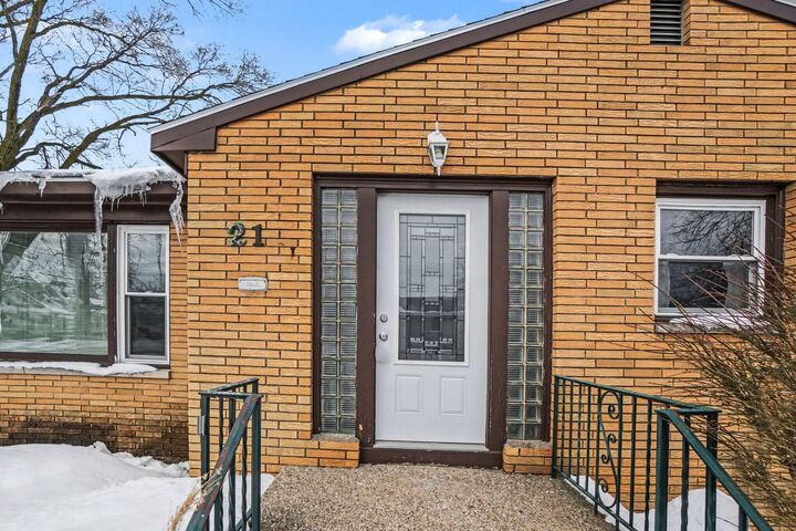 Property Photo:  21 S Despelder Street  MI 49417 