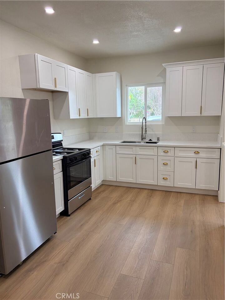 Property Photo:  412 W C Street  CA 92324 