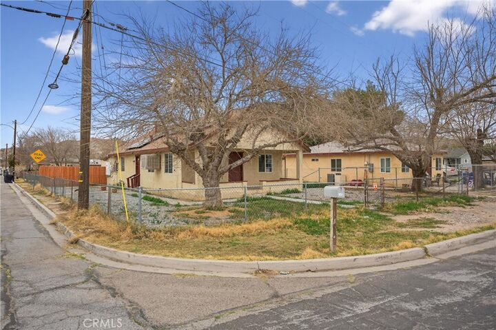 Property Photo:  16516 E Street  CA 92395 