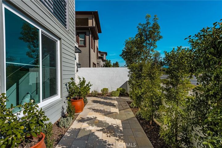 Property Photo:  201 Lynx  CA 92618 