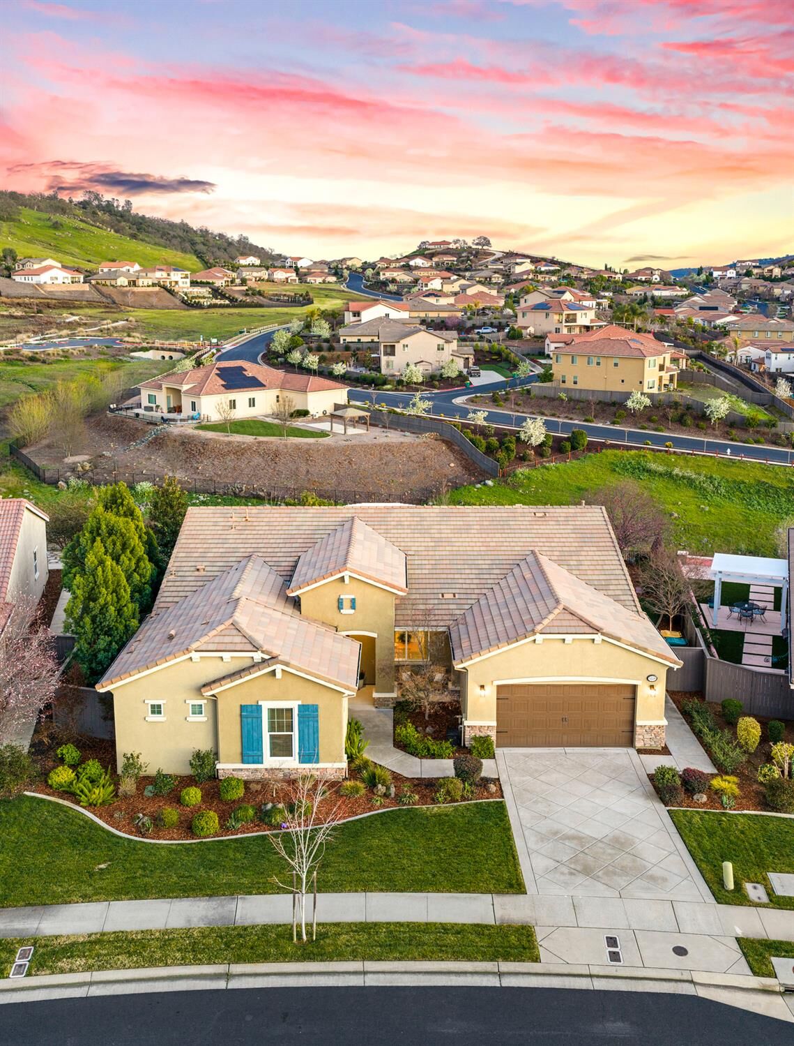 Property Photo:  5539 Aspen Meadows Drive  CA 95762 