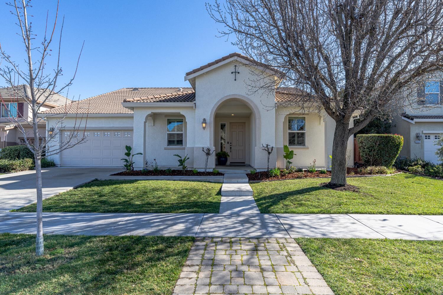Property Photo:  2123 Sander Street  CA 95776 