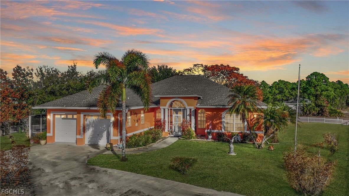 Property Photo:  836 Worth Avenue S  FL 33974 