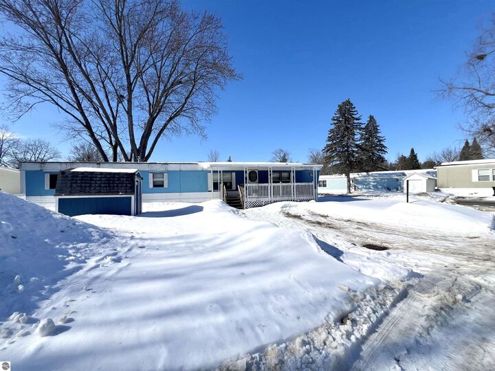 Property Photo: 2201 Country Acres Drive MI 49601