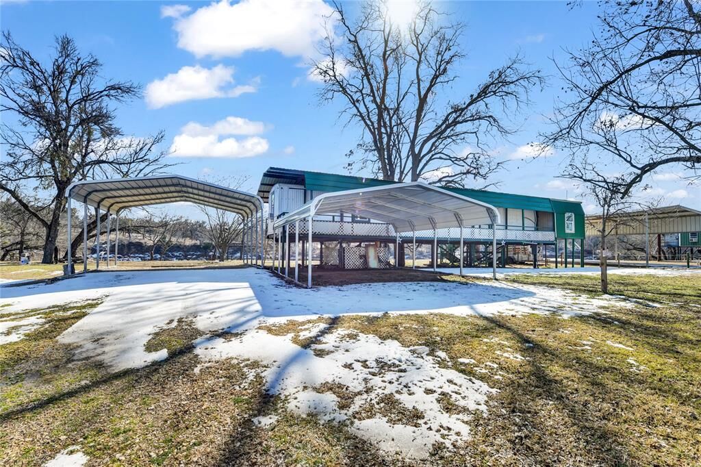 Property Photo: 133 Chavez Trail TX 76087