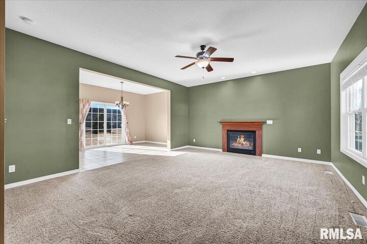 Property Photo:  1626 Jadens Way  IL 61571 