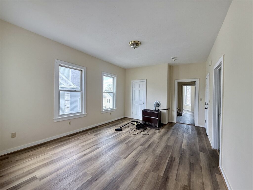 Property Photo:  7 Cottage Street 2  MA 01609 