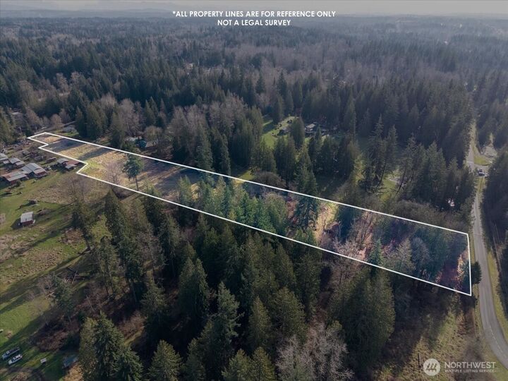 Property Photo: 11212 87th Avenue NE WA 98271