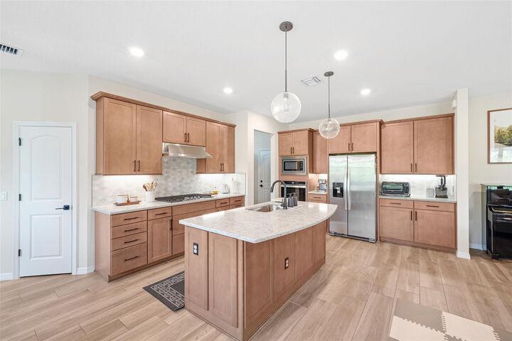 Property Photo: 8641 Patron Lane FL 33467