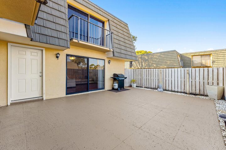 Property Photo:  4124 41st Way  FL 33407 