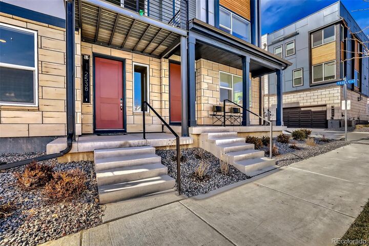 Property Photo:  2538 Emiline Way  CO 80027 