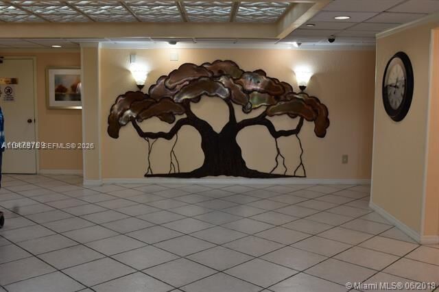 Property Photo:  1300 St Charles Pl 302  FL 33026 