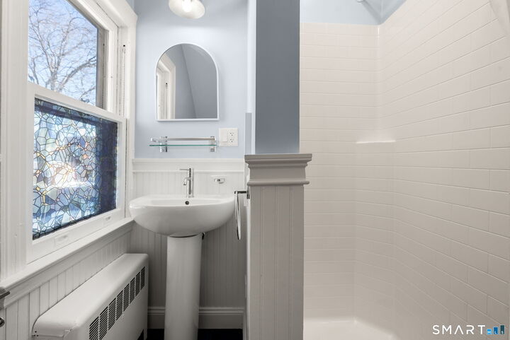 Property Photo:  360 Farmington Avenue 13  CT 06105 