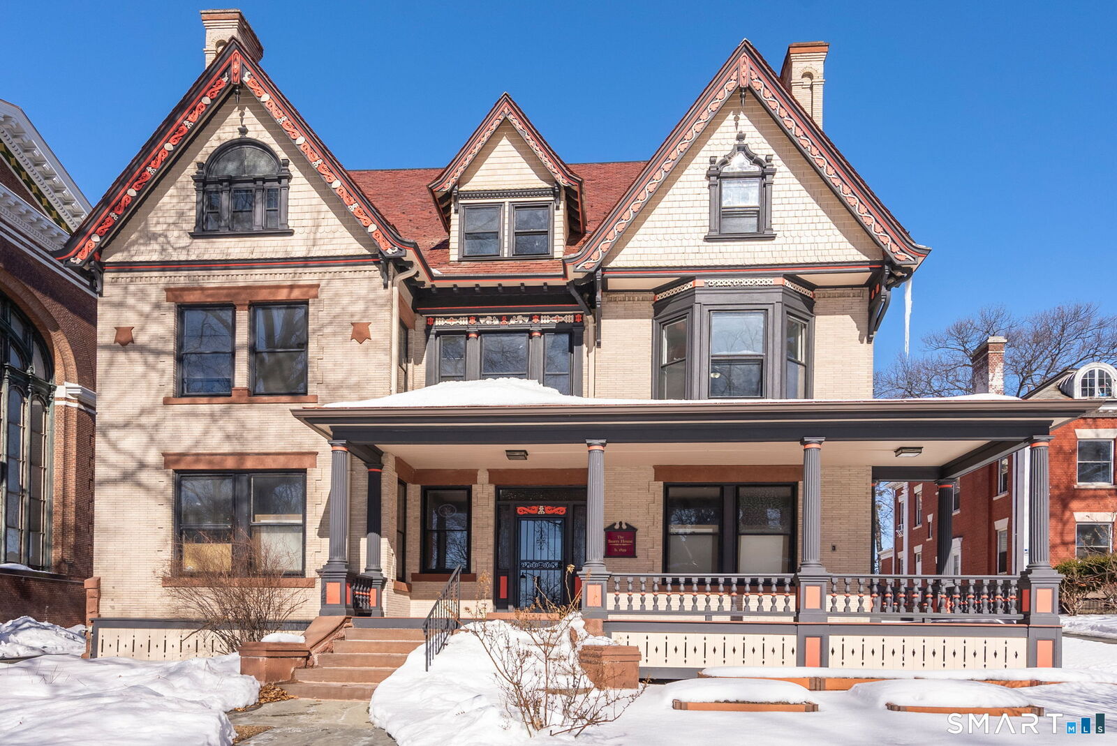 Property Photo:  360 Farmington Avenue 7  CT 06105 