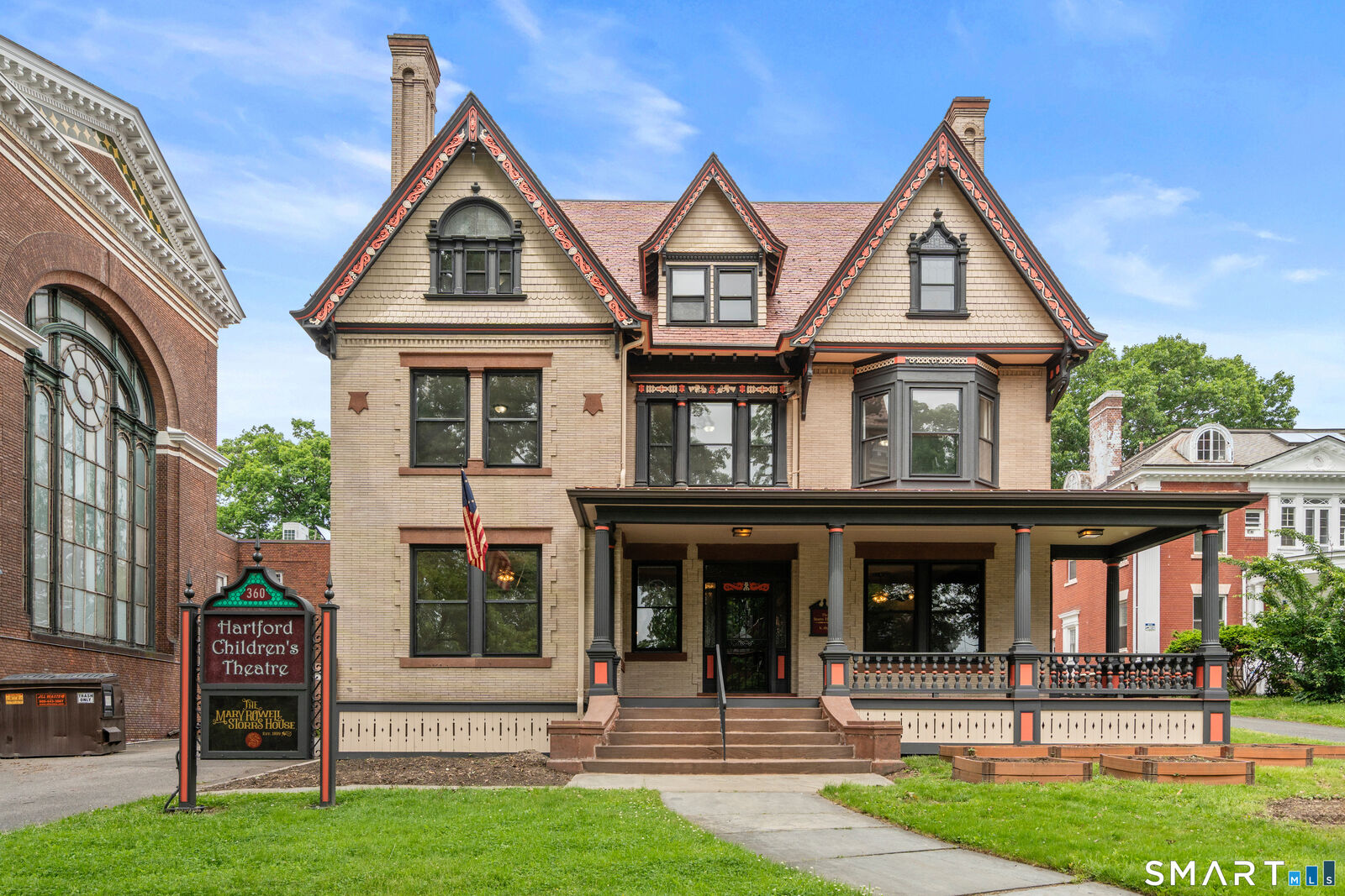 Property Photo:  360 Farmington Avenue 7  CT 06105 