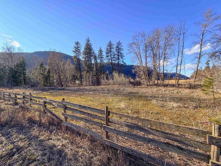 Property Photo: 32X Aladdin Rd WA 99114