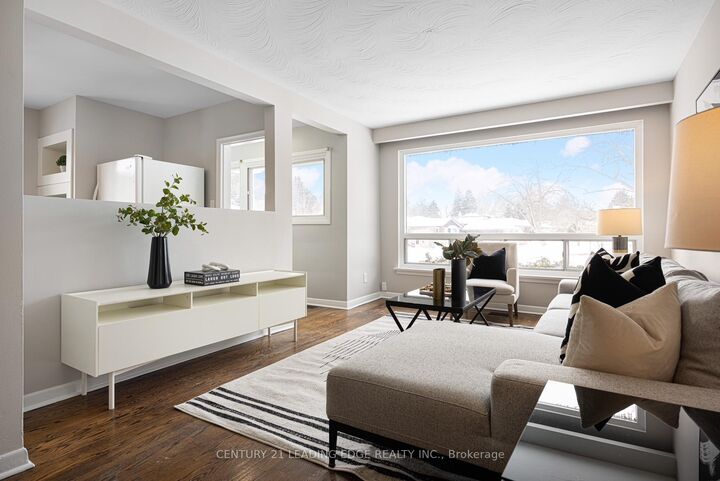 Photo de la propriété:  79 Tivoli Court  ON M1E 2A6 