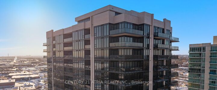 Property Photo:  1035 Southdown Road 2007  ON L5J 0A2 