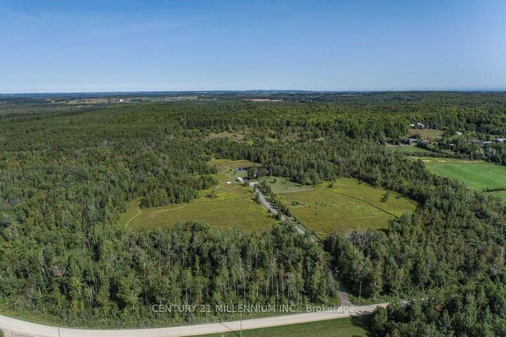 Property Photo:  387091 20th Side Road  ON L9W 6V5 