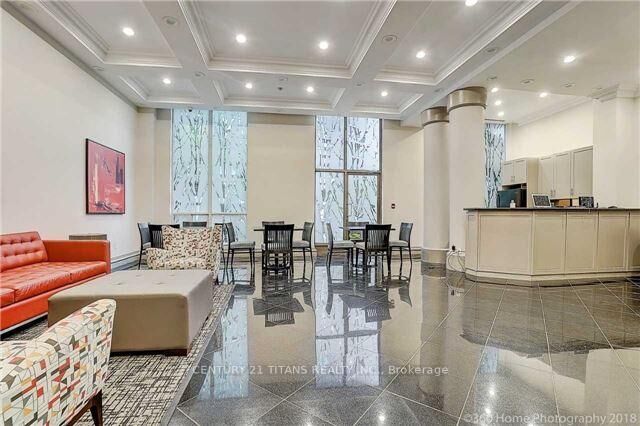 Property Photo:  7 Lorraine Drive 1605  ON M2N 7H2 