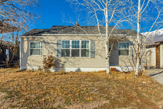 Property Photo: 1004 W 400 N UT 84057
