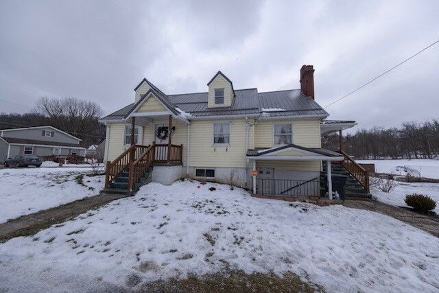 Property Photo:  501 Pittsburgh St  PA 15089 