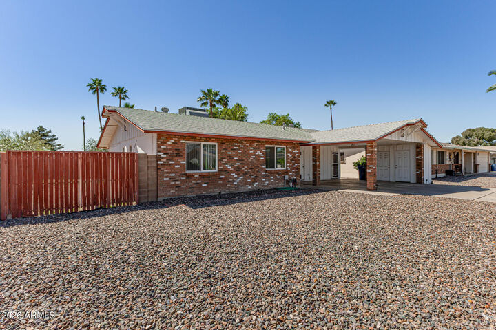 Property Photo:  1241 W Laredo Street  AZ 85224 