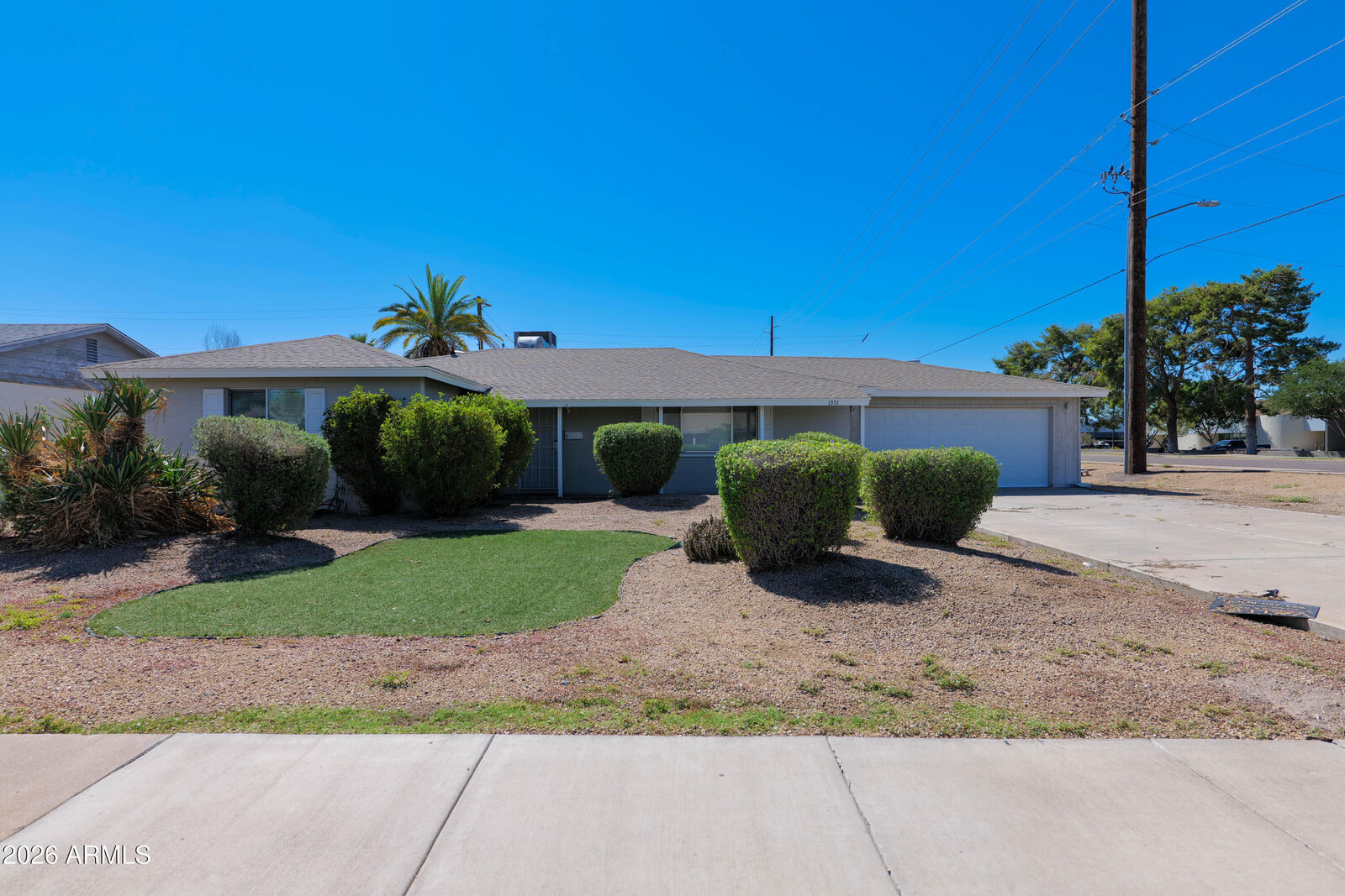 Property Photo:  1351 W 10th Street  AZ 85281 