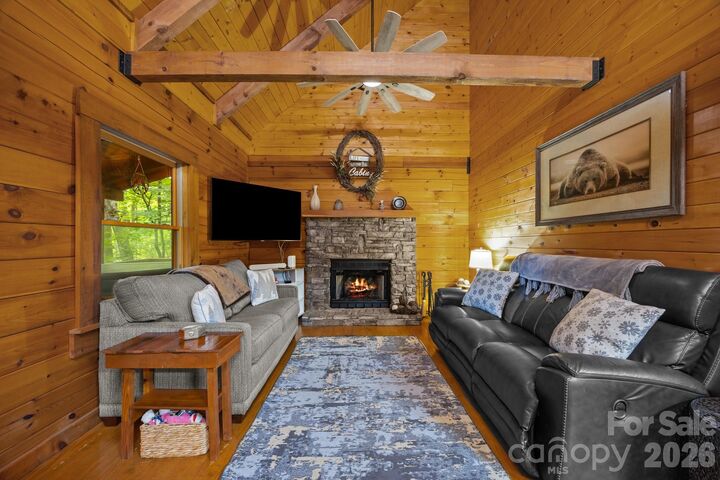 Property Photo: 83 Log Cabin Drive NC 28751