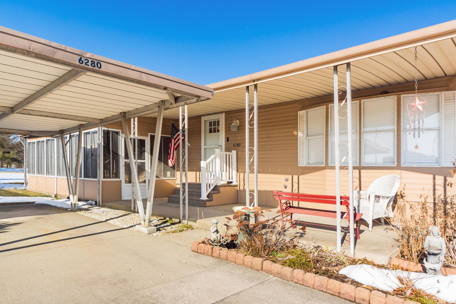 Property Photo:  6280 Cartwright N Lane  OH 43016 