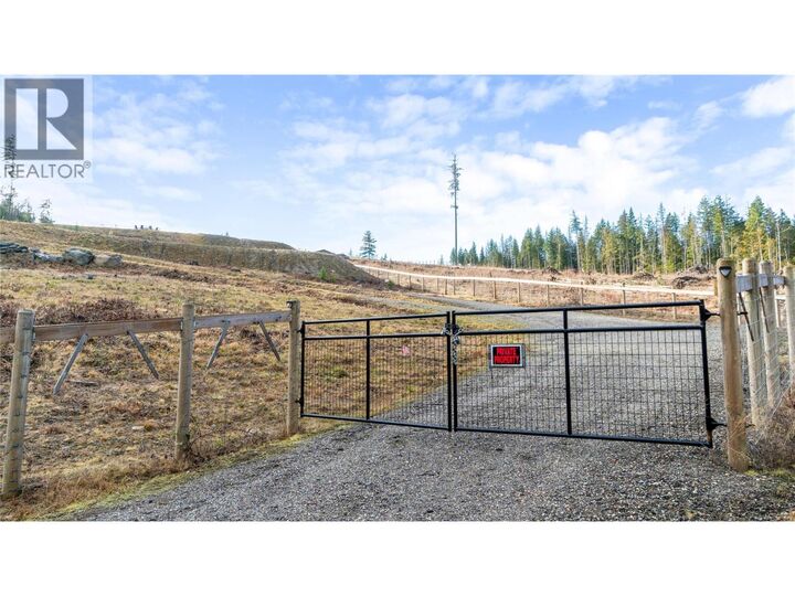 Photo de la propriété:  6226 Armstrong Road  BC V0E 1T0 