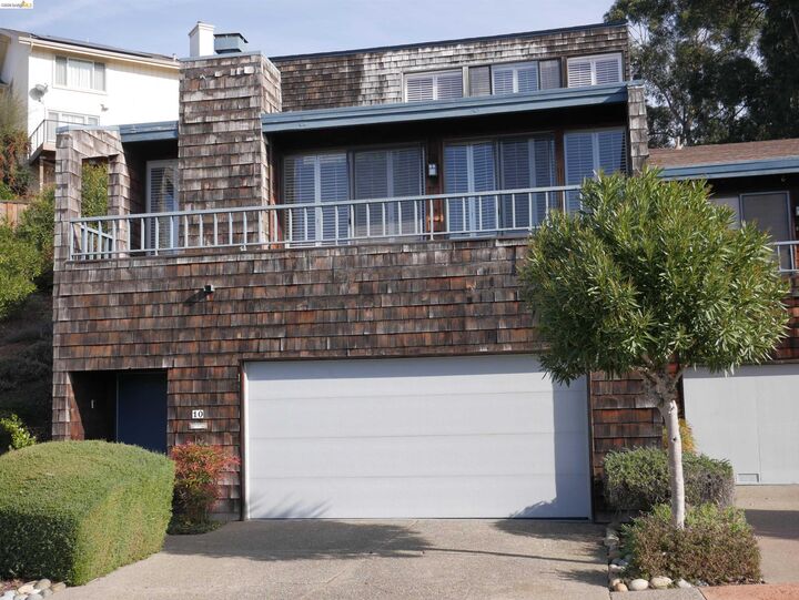 Property Photo:  10 Sereno Cir  CA 94619 