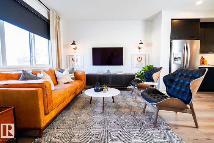 Property Photo:  164 Savoy Crescent  AB T8H 2Y3 