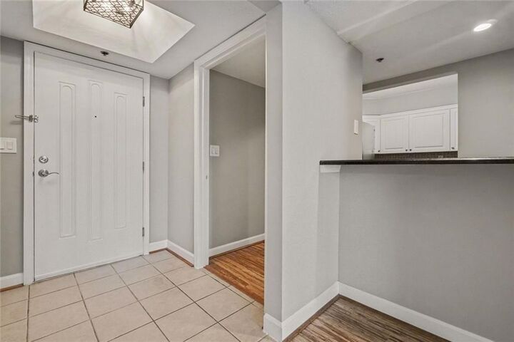 Property Photo:  2870 Pharr Court NW 1806  GA 30305 