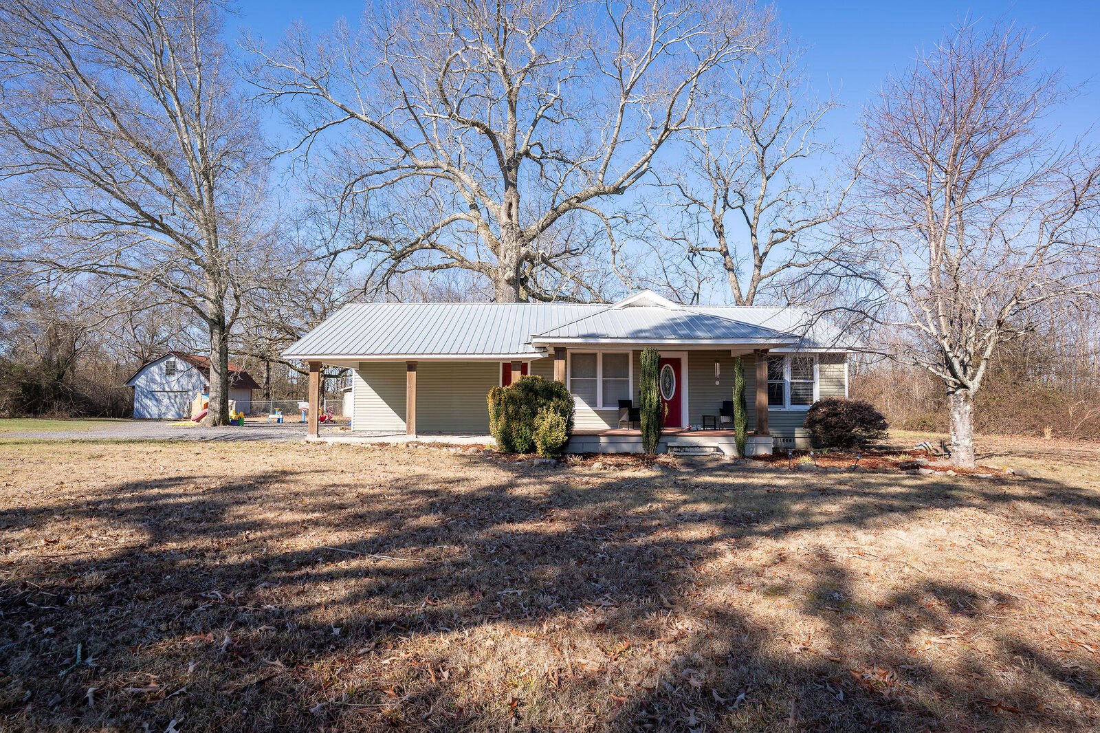 Property Photo: 3662 Alabama Hwy 75 AL 35966