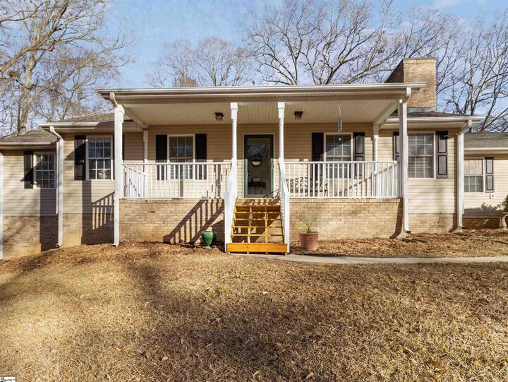 Property Photo:  182 New Harrison Bridge Road  SC 29680 