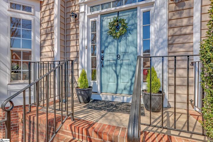 Property Photo: 9 Suffolk Downs Way SC 29615