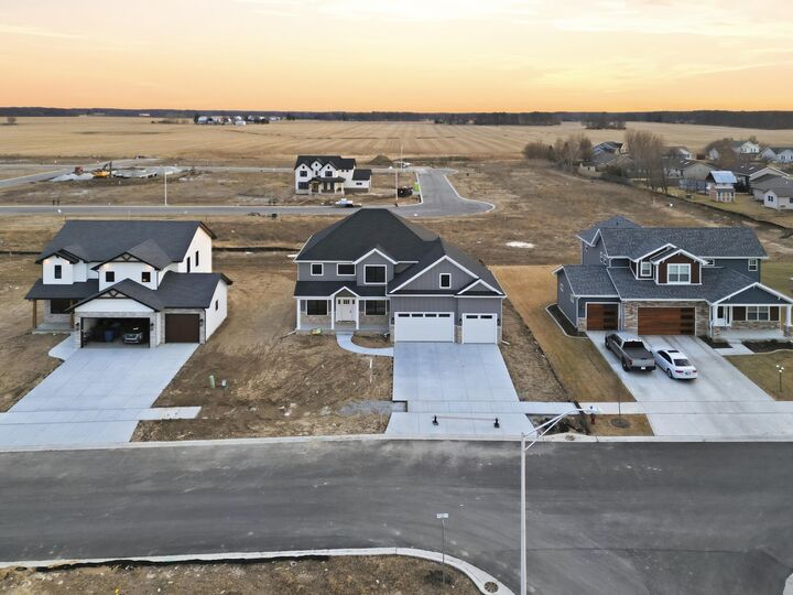 Property Photo: 5925 W 135th Place IN 46303