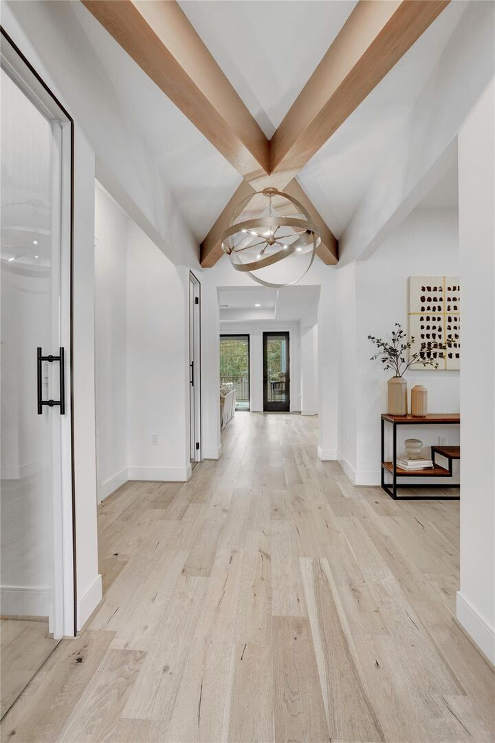 Property Photo: 4991 Dumfries Drive TX 77096