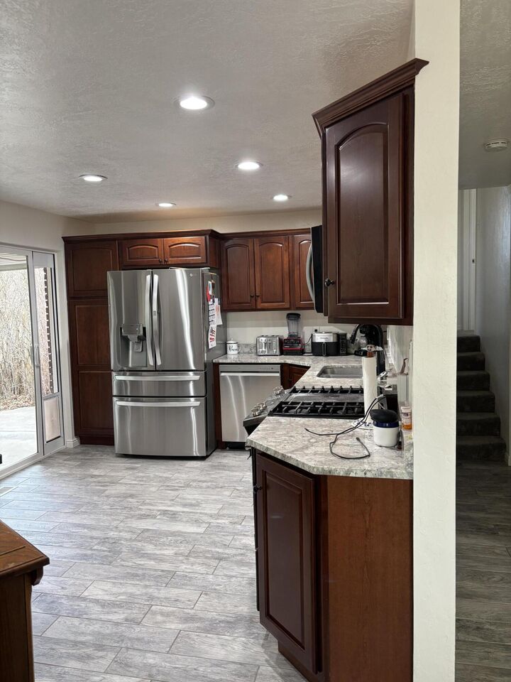 Property Photo: 290 W 400 N UT 84759