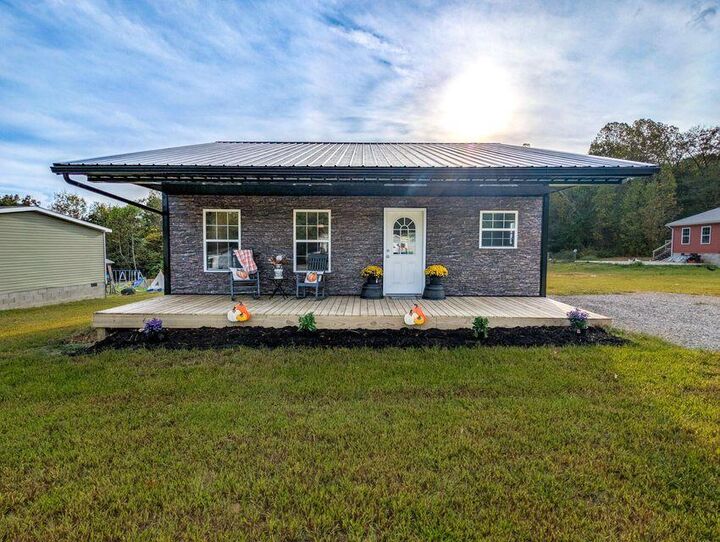 Property Photo:  143 Outlook Drive  KY 40360 