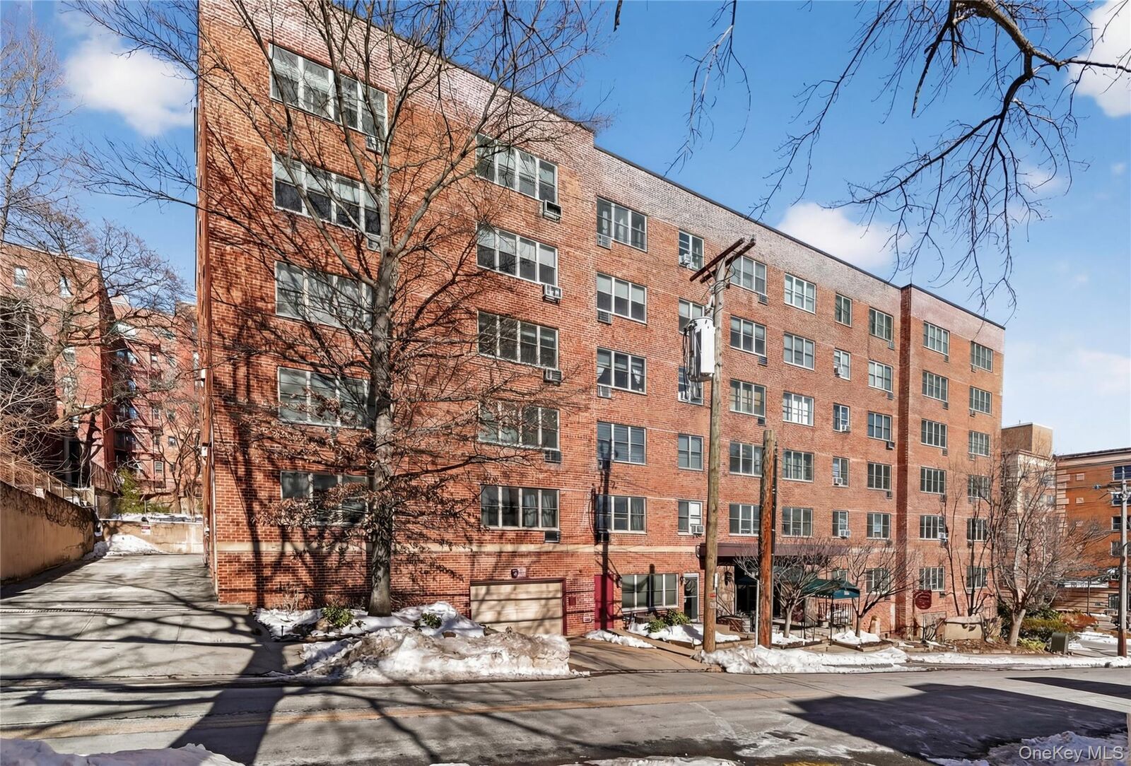 Property Photo:  25 Franklin Avenue 2K  NY 10601 