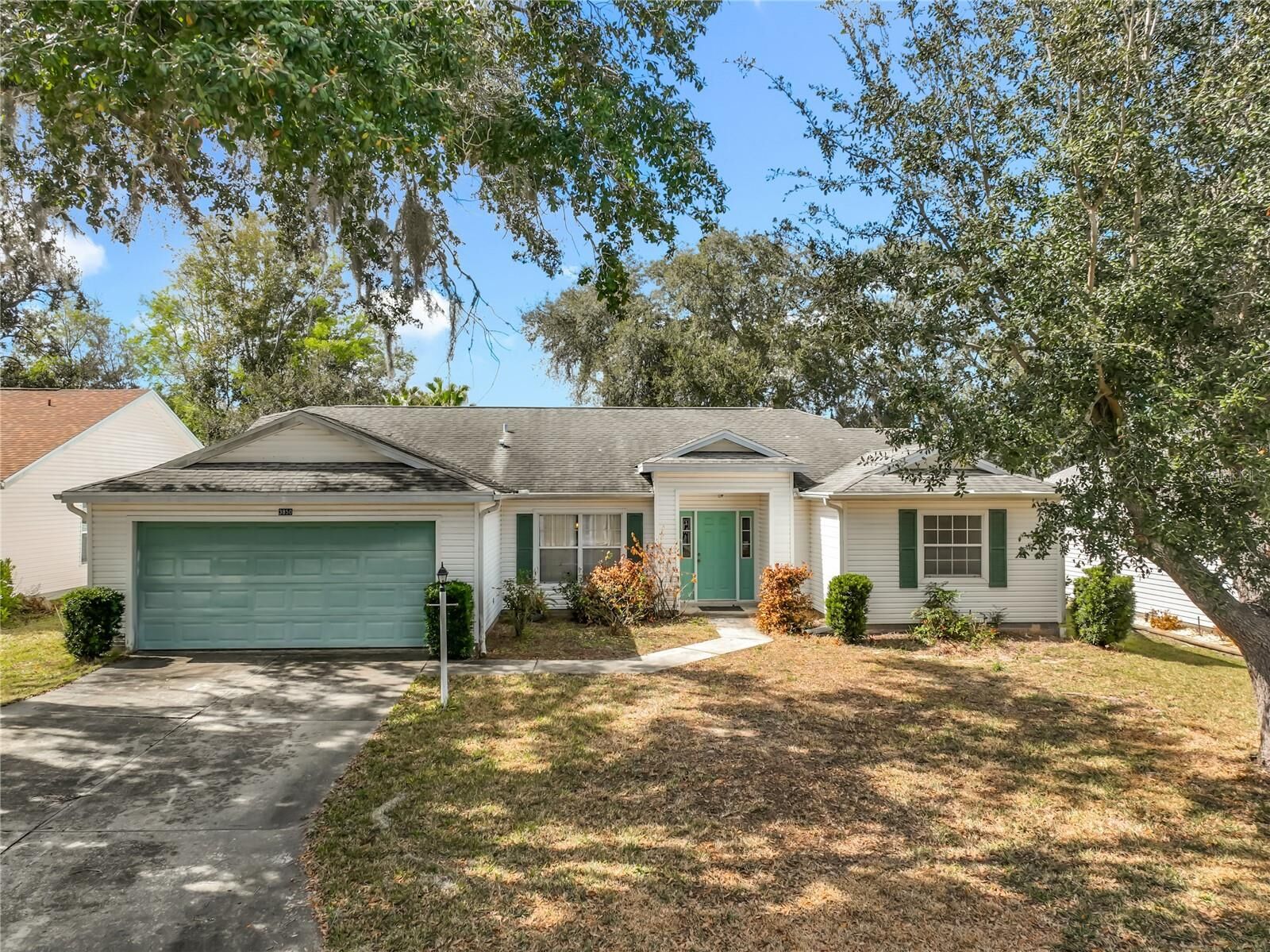 Property Photo:  3850 Plantation Boulevard  FL 34748 