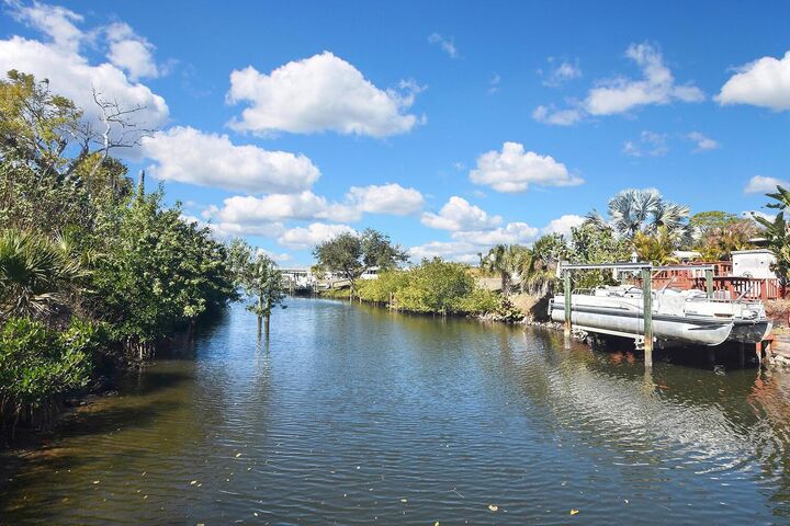 Property Photo:  1232 Seagull (Lot 55) Drive  FL 34224 