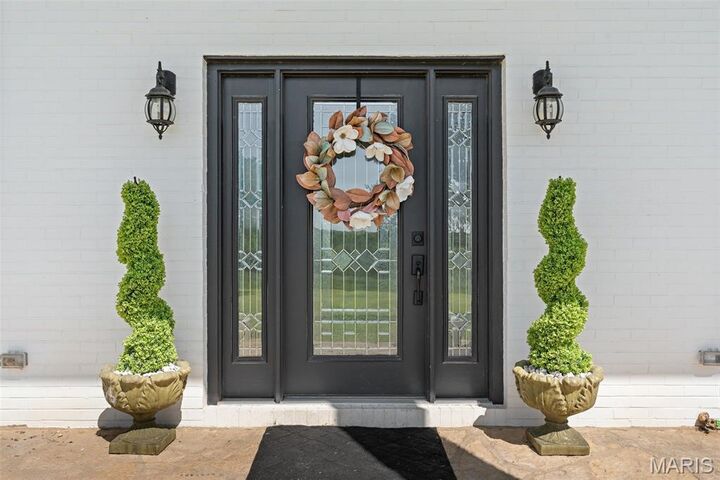 Property Photo: 10715 Calico Road MO 63030