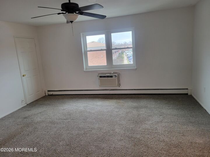 Property Photo:  289 Main Street  NJ 08884 