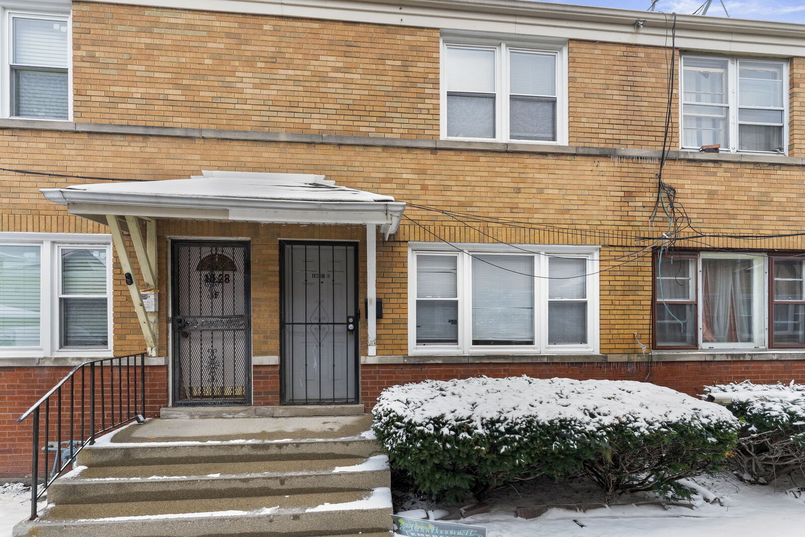 Property Photo:  1028 Bellwood Avenue  IL 60104 